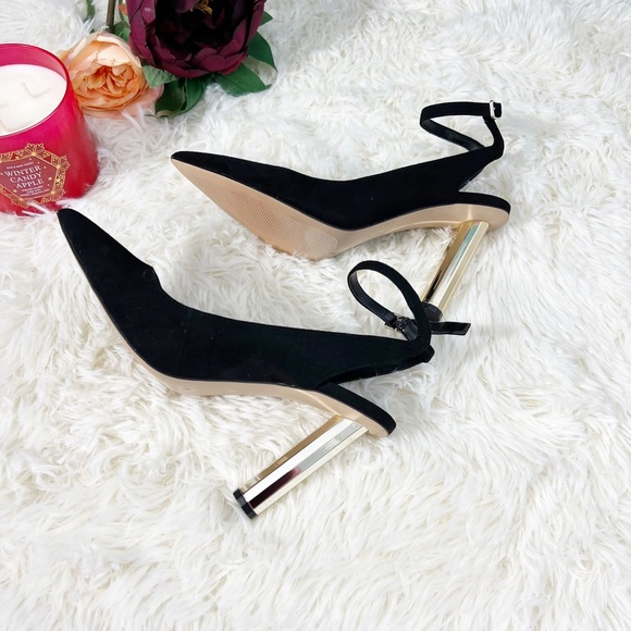 COPY - JLo heels color black and gold, size 9 - Picture 4 of 16